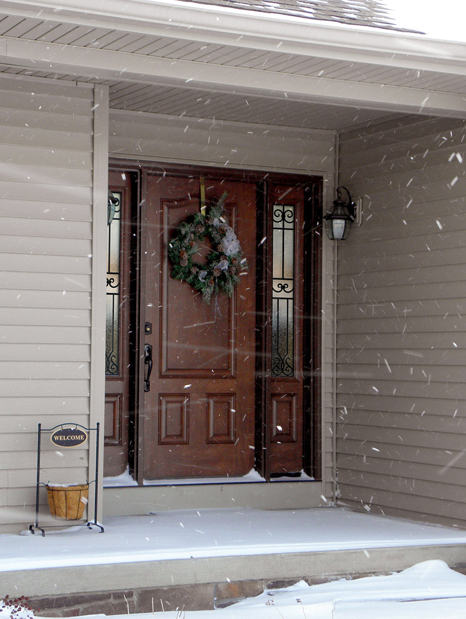 Provia Entry Door Signet Firbergalss Cherry Stained Provia Entry Door Signet Firbergalss Cherry Stained