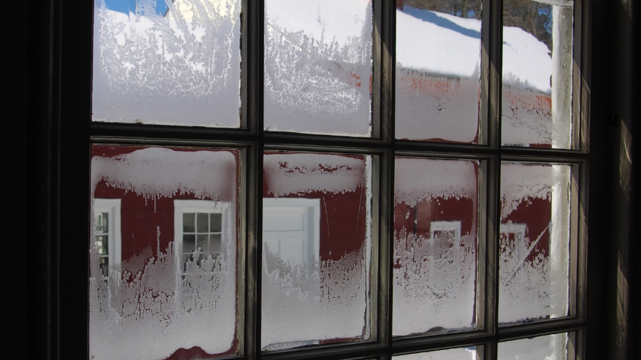 How to Prevent Ice Build-Up on Windows - Renewal by Andersen of Alaska